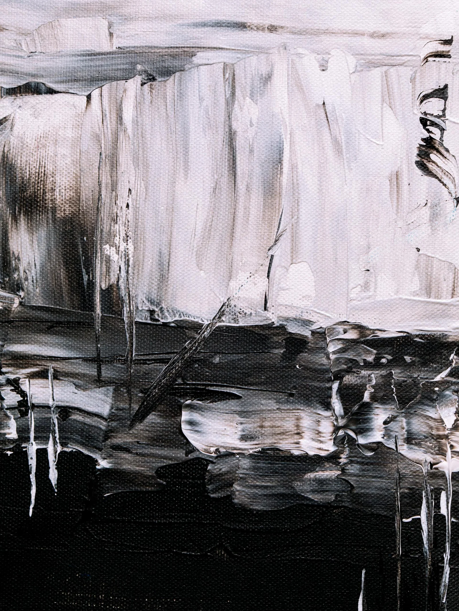 Minimal horizontal lines in shades of grey